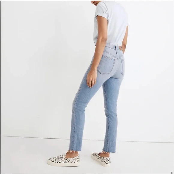 Madewell The Perfect Vintage Jeans Coffey Wash Knee Holes Distressed sz 26 - Picture 2 of 9